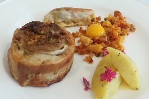 From caldereta to zorongollo