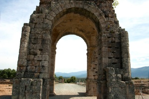 B_ARCO-ROMANO-DE-CAPARRB_04